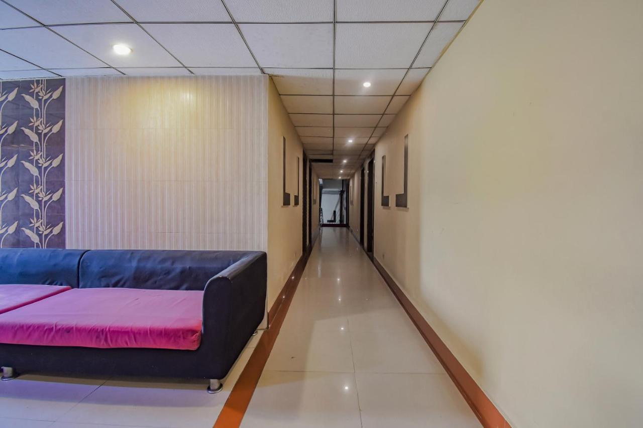 Oyo 1851 Hotel Sefali Deluxe Calcutta (Kolkata) Esterno foto
